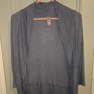 EUC Women's cardigan
